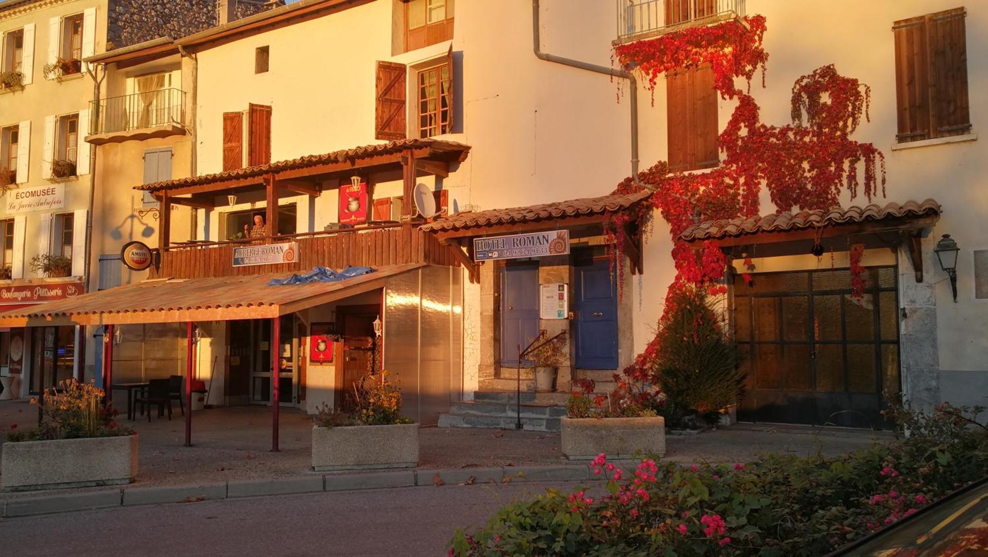 Auberge Roman La Javie Dış mekan fotoğraf